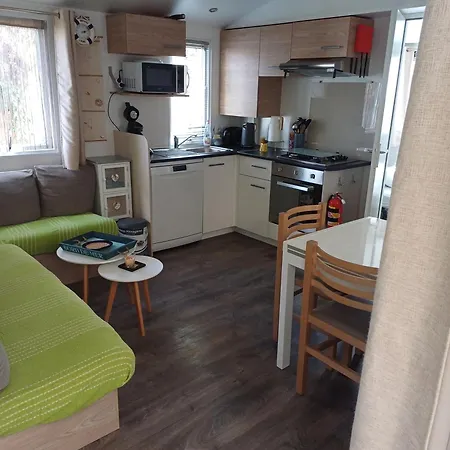 Mobil-Home A Louer Dans Un Camping **** Proche De La Mer Et Foret Saint-Jean-de-Monts Exterior photo